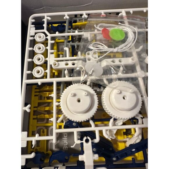 STEM solar robot build and learn - Picture 9 of 10